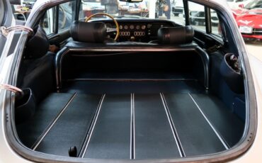 Jaguar-XK-1969-Classic-Car-38