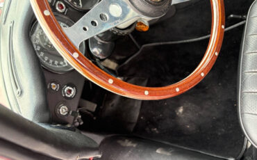 Jaguar-XK-1969-Coupe-10