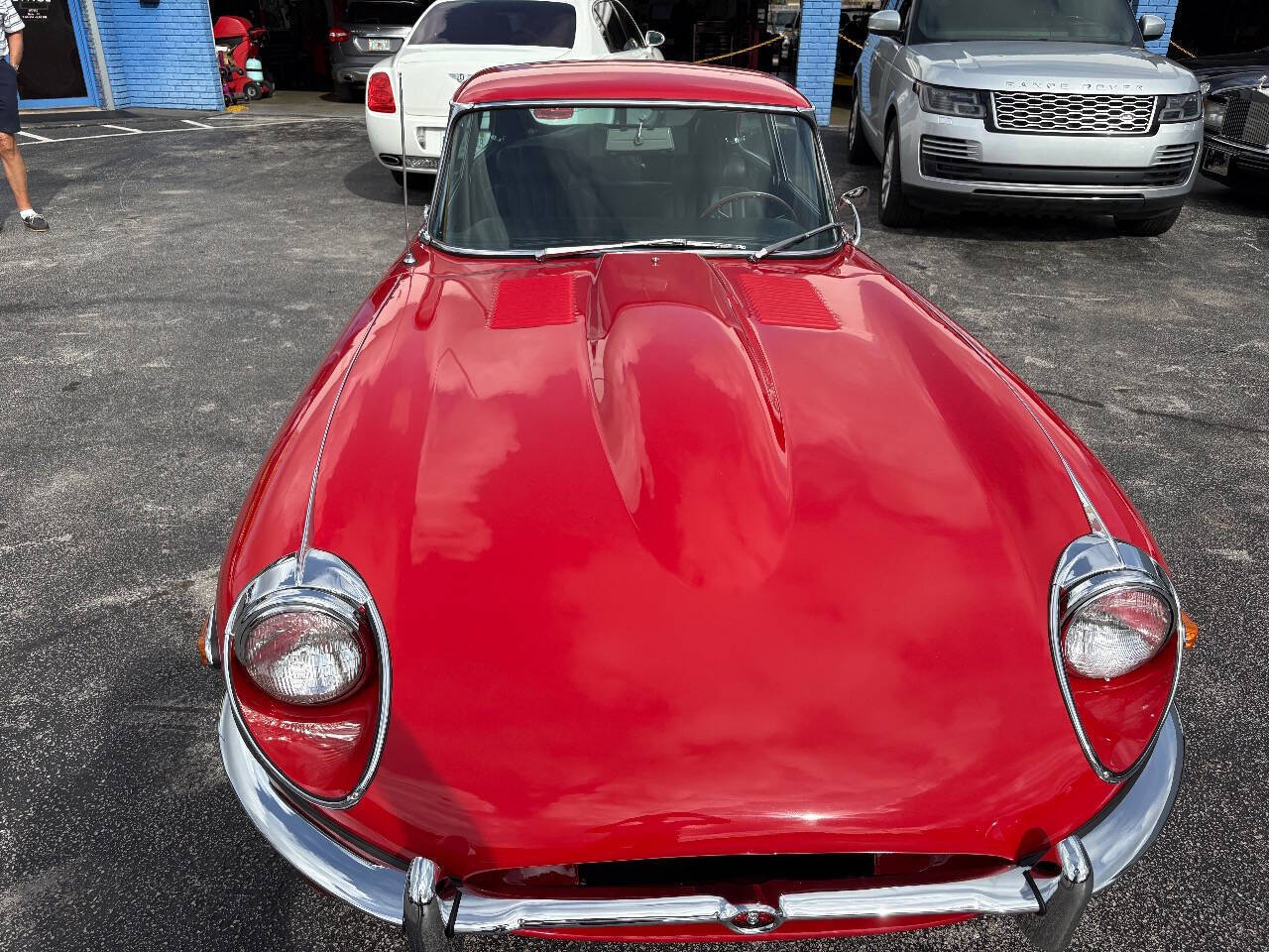 Jaguar-XK-1969-Coupe-13