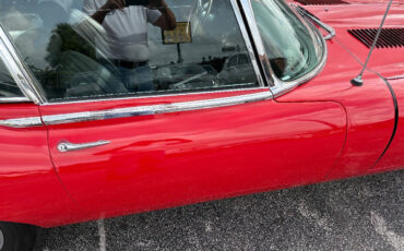 Jaguar-XK-1969-Coupe-20
