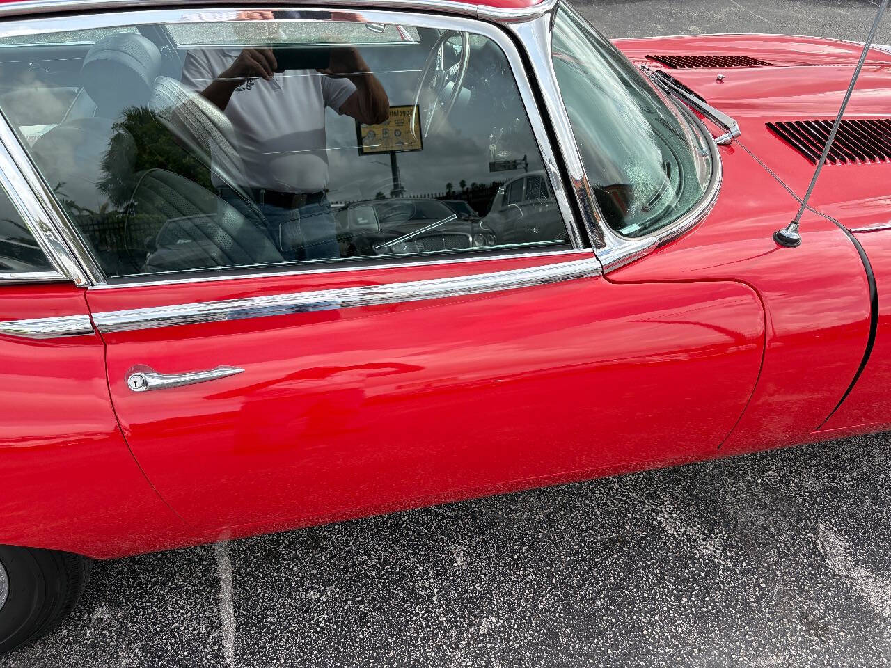 Jaguar-XK-1969-Coupe-20