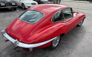 Jaguar-XK-1969-Coupe-22