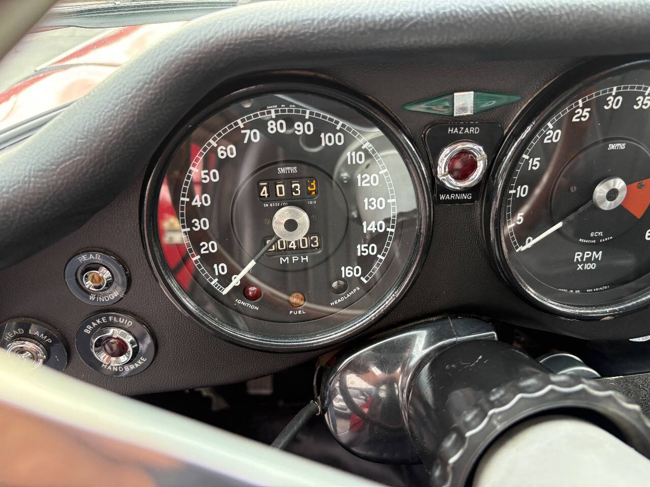 Jaguar-XK-1969-Coupe-8