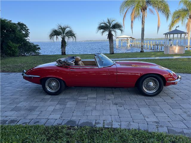 Jaguar-XK-1973-Roadster-13