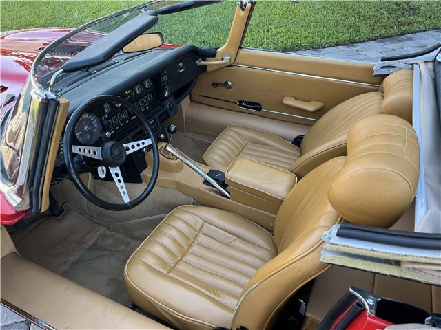 Jaguar-XK-1973-Roadster-15