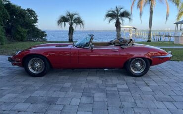 Jaguar-XK-1973-Roadster-8