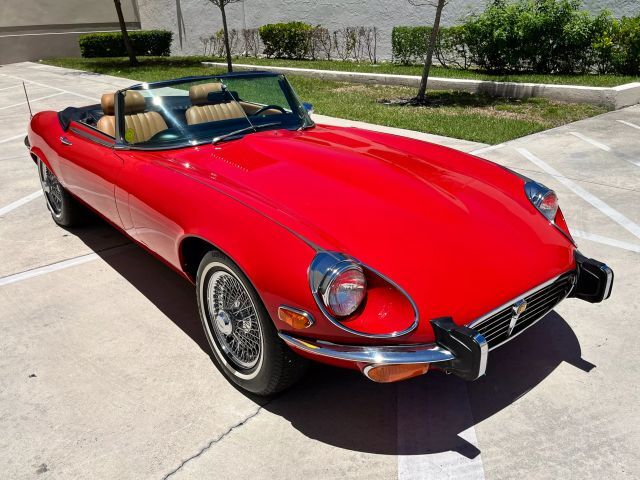 Jaguar-XK-1974-Convertible