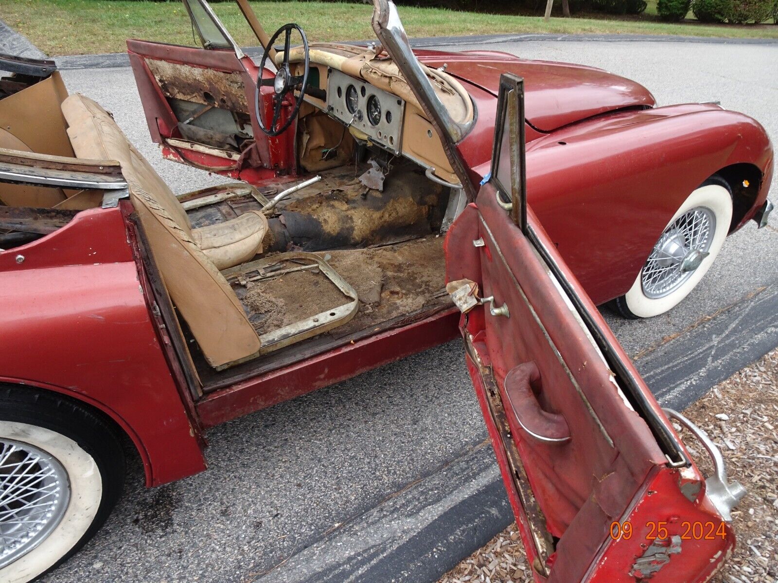 Jaguar-XK150-1961-Convertible-13