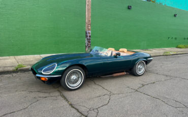 Jaguar-XKE-V12-SPEEDSTER-1972-Convertible-3