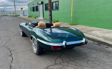 Jaguar-XKE-V12-SPEEDSTER-1972-Convertible-9