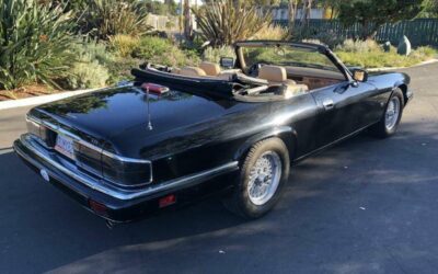 Jaguar Xjs  1994 black
