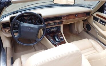 Jaguar-Xjs-convertible-1992-black-13