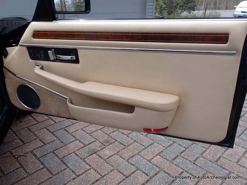 Jaguar-Xjs-convertible-1992-black-14