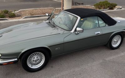 Jaguar Xjs v6 convertible  1993 green