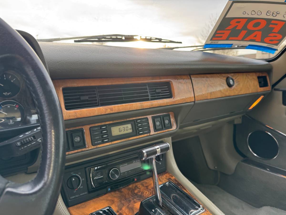 Jaguar-Xjs-v6-convertible-1993-green-9