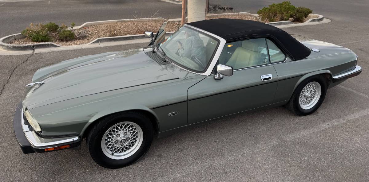 Jaguar Xjs v6 convertible  1993 green