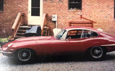 Jaguar-Xke-1970-red-10