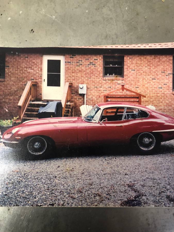 Jaguar-Xke-1970-red-10