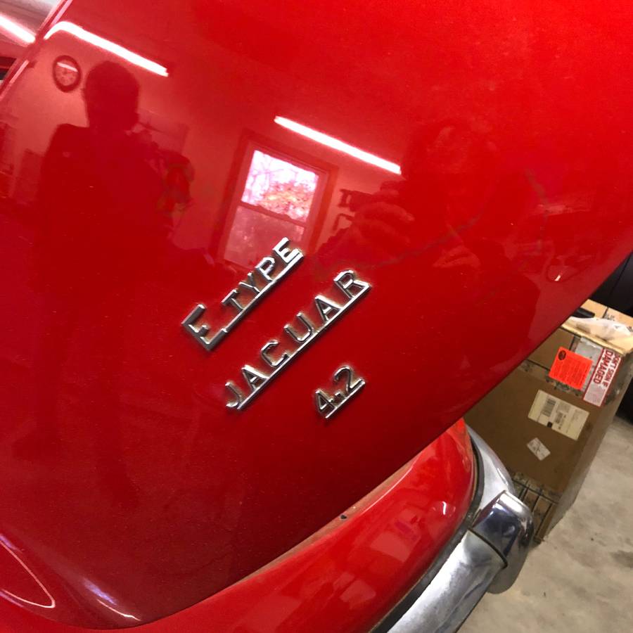 Jaguar-Xke-1970-red-3