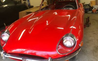 Jaguar Xke  1970 red
