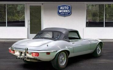 Jaguar-Xke-1974-silver-1