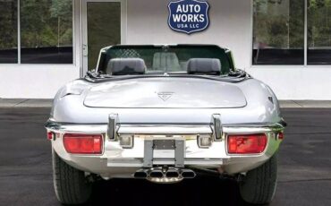Jaguar-Xke-1974-silver-12