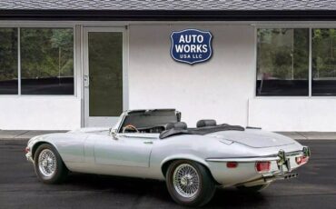 Jaguar-Xke-1974-silver-3