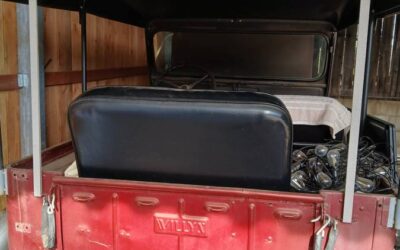 Jeep   1953 red