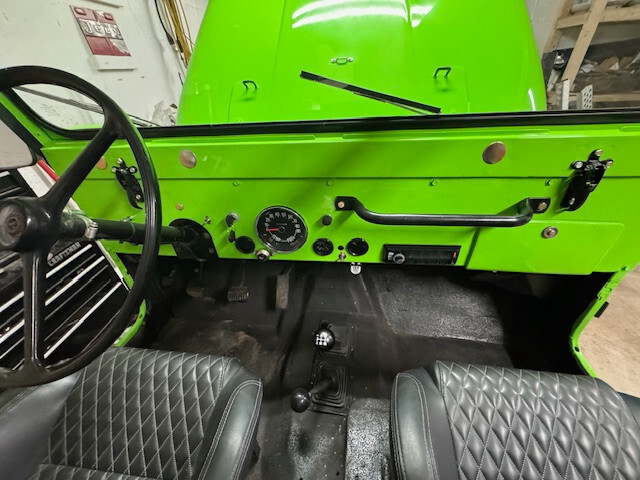 Jeep-CJ-1974-SUV-7