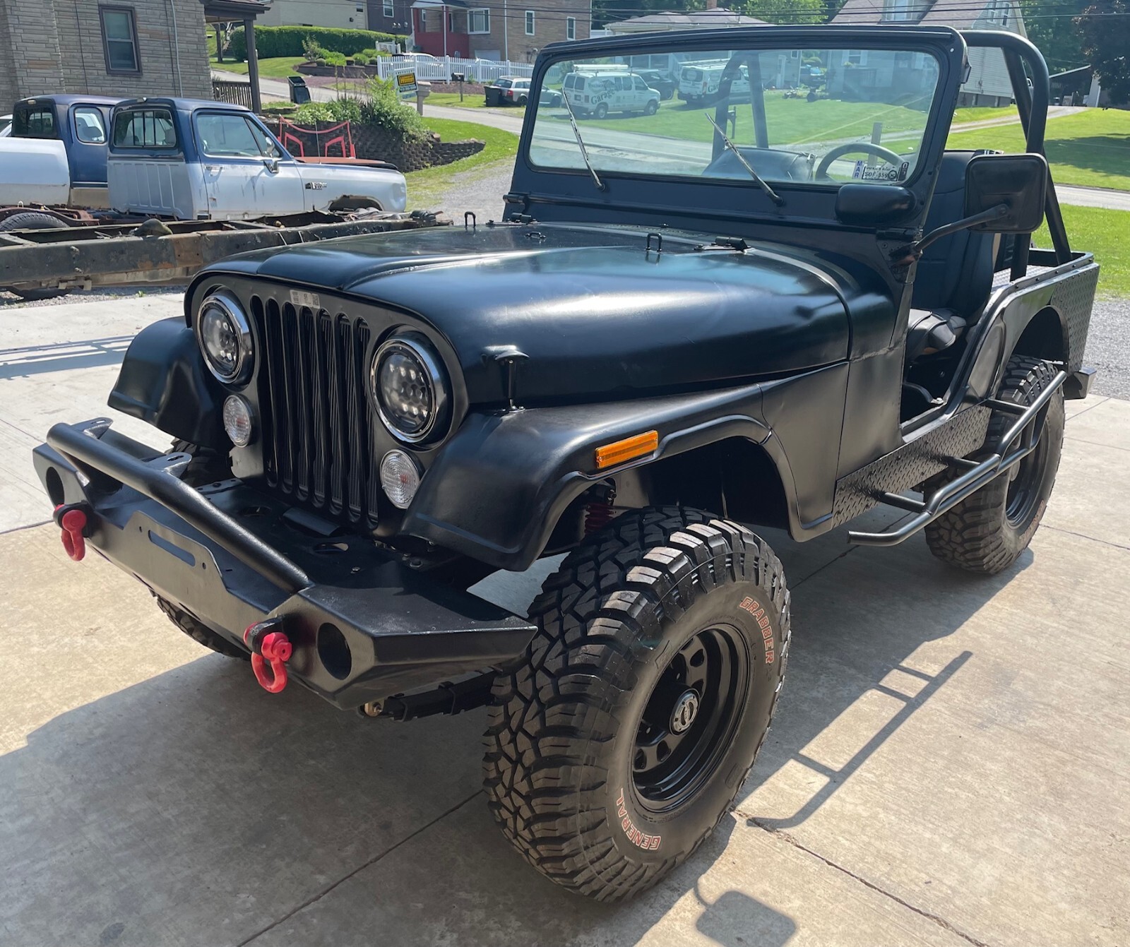 Jeep-CJ-1975-1