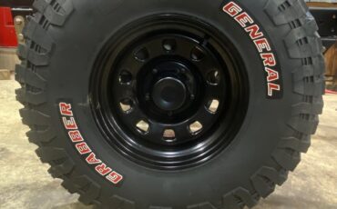 Jeep-CJ-1975-16