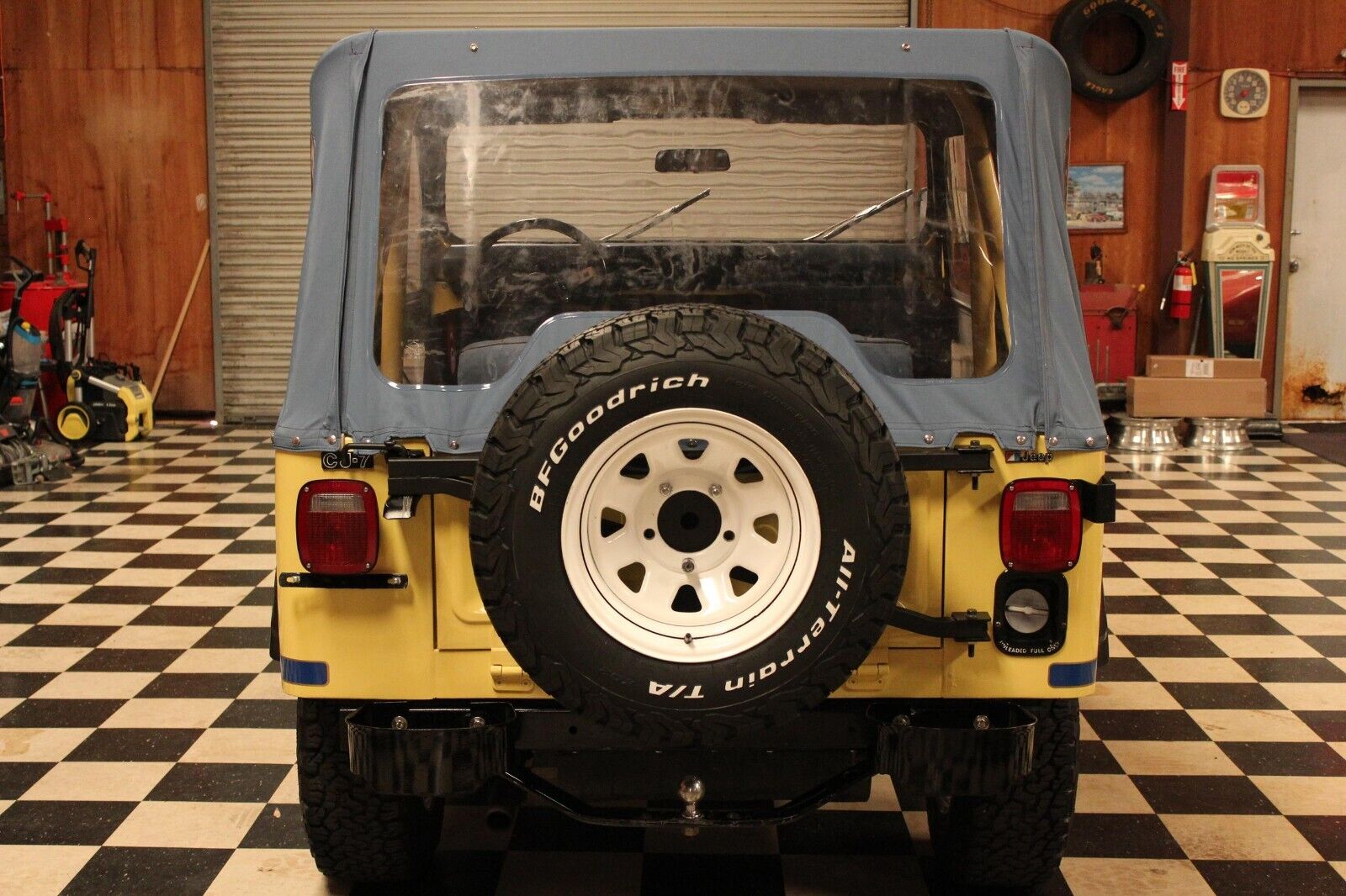 Jeep-CJ-1979-Convertible-15