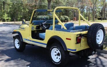 Jeep-CJ-1979-Convertible-4