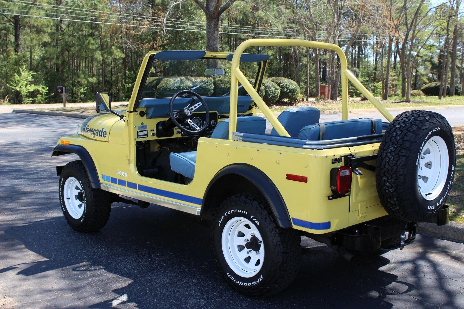 Jeep-CJ-1979-Convertible-4