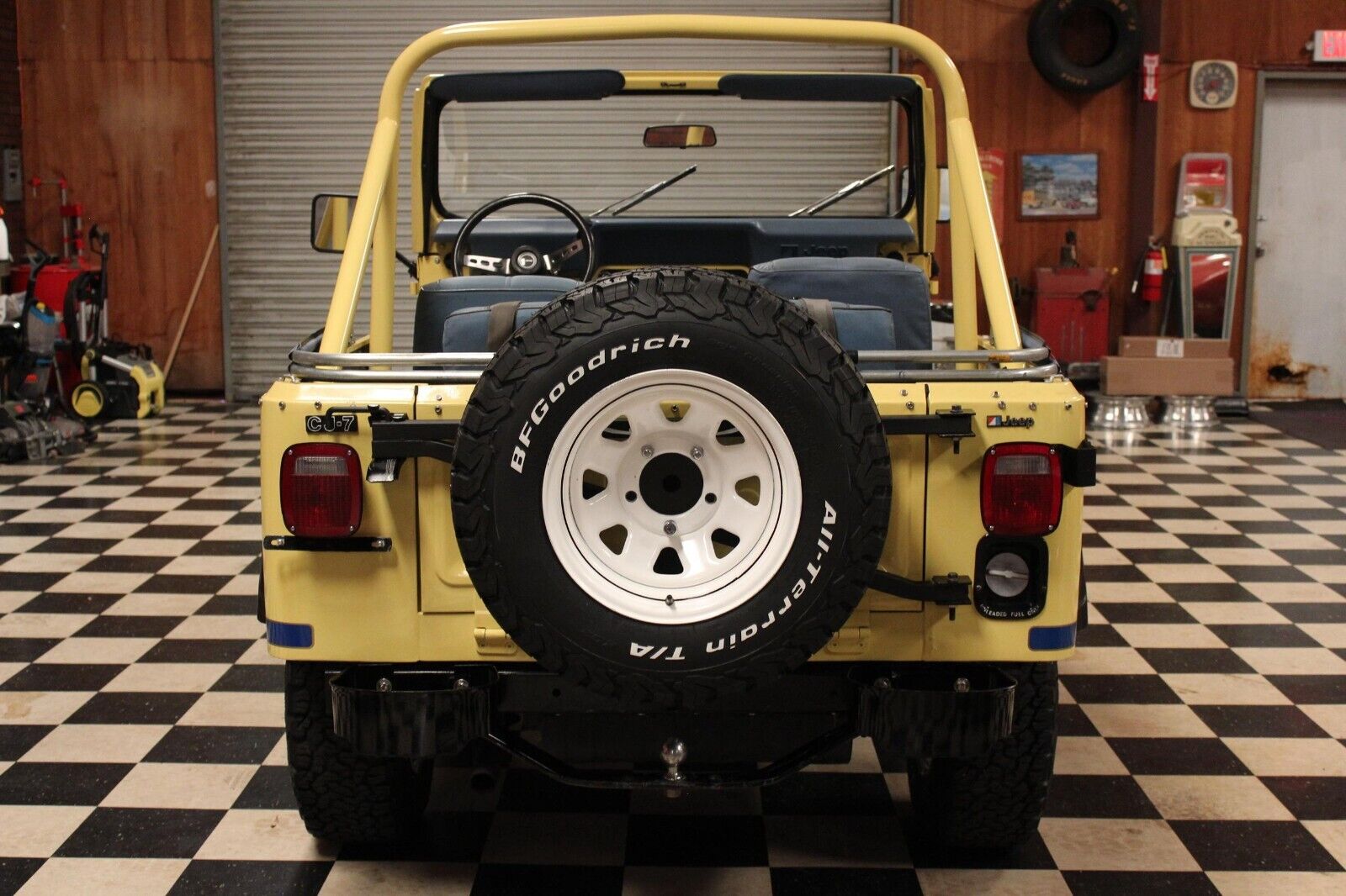Jeep-CJ-1979-Convertible-9
