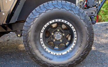 Jeep-CJ-1979-SUV-12