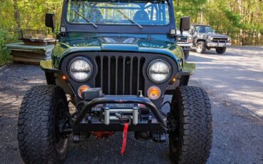 Jeep-CJ-1979-SUV-2