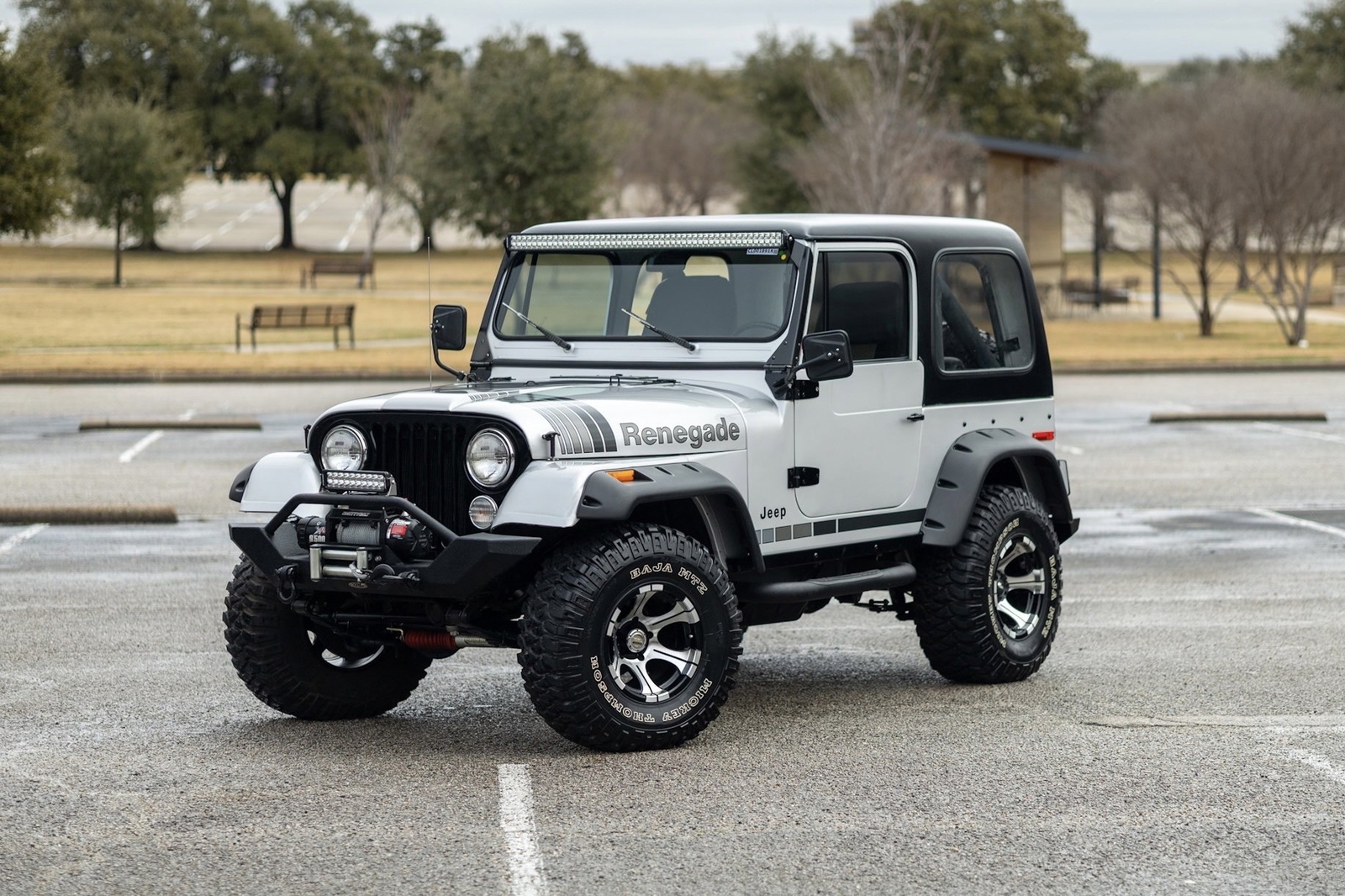 Jeep-CJ-1979-SUV-2