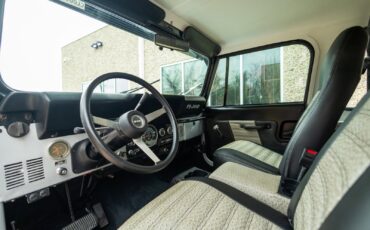 Jeep-CJ-1979-SUV-28