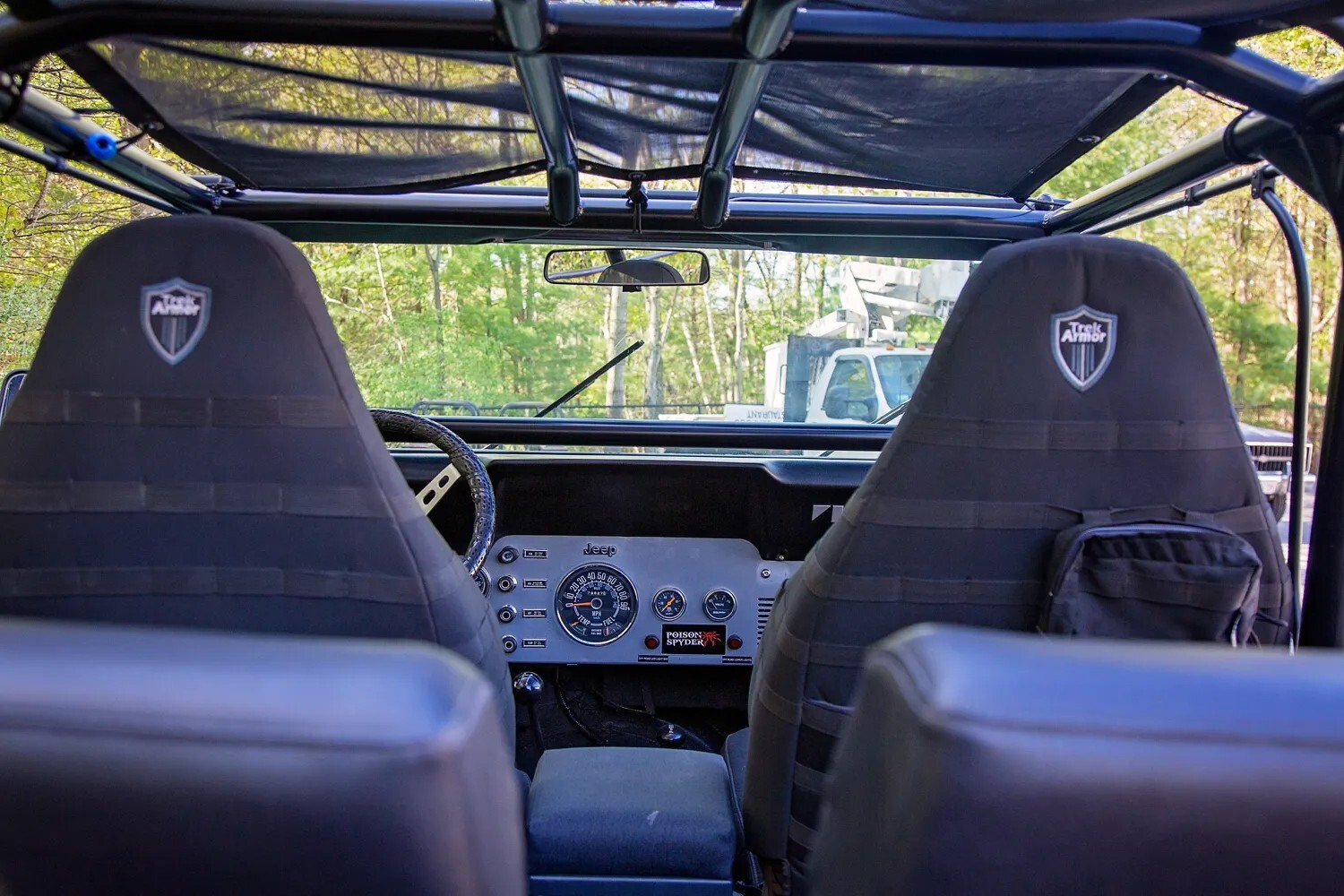 Jeep-CJ-1979-SUV-9
