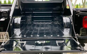 Jeep-CJ-1981-16