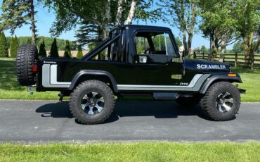 Jeep-CJ-1981-17
