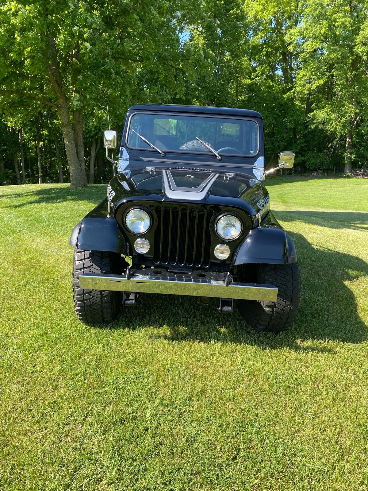 Jeep-CJ-1981-21
