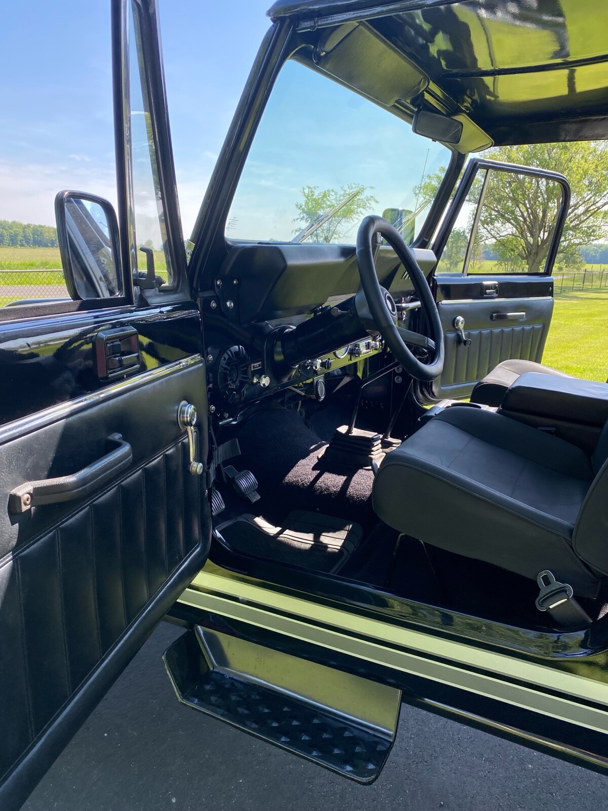 Jeep-CJ-1981-29