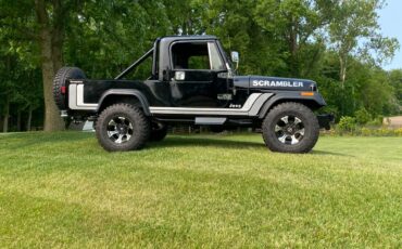 Jeep-CJ-1981-4