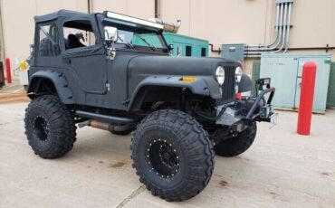 Jeep-CJ-1981-8