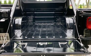 Jeep-CJ-1981-8