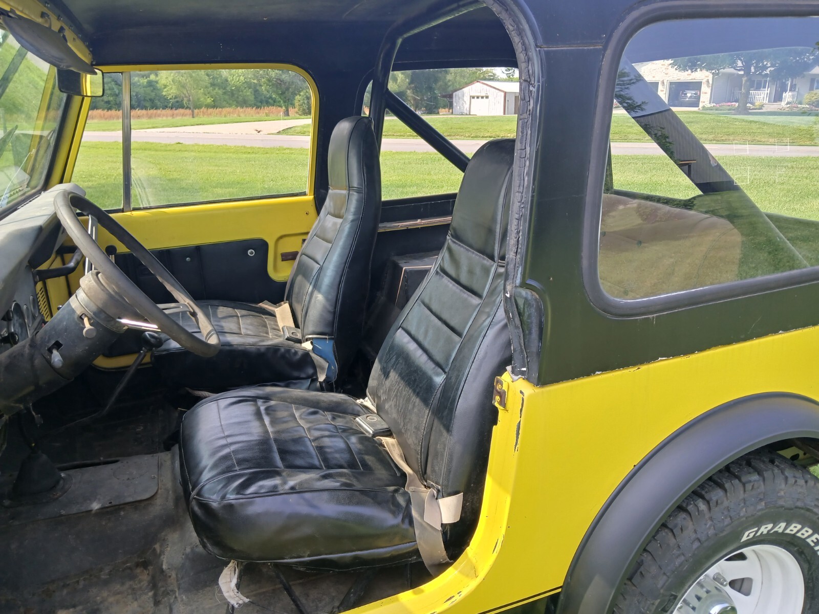 Jeep-CJ-1981-SUV-10