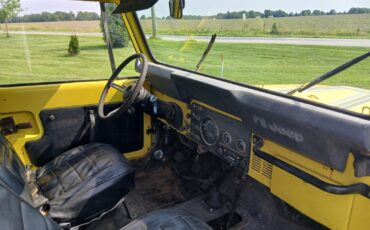 Jeep-CJ-1981-SUV-13