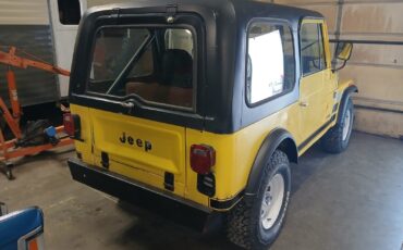 Jeep-CJ-1981-SUV-17